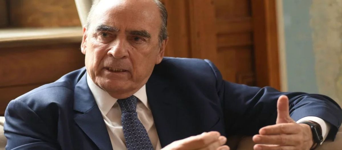 Imagen de la noticia: Francos negó que la reforma laboral busque una jornada de 12 horas