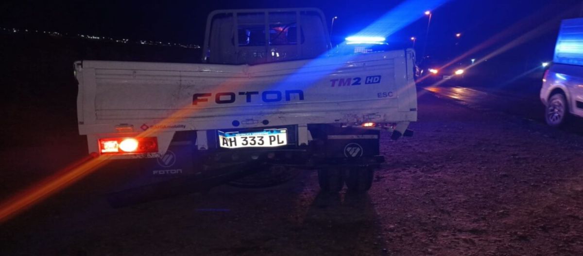 Imagen de la noticia: Por culpa de los baches se dio un nuevo accidente en la ciudad