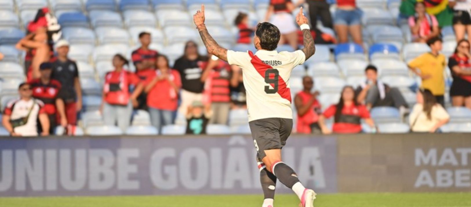 Imagen de la noticia: River enfrentó al Flamengo en un amistoso: fue empate 2-2 en Portugal