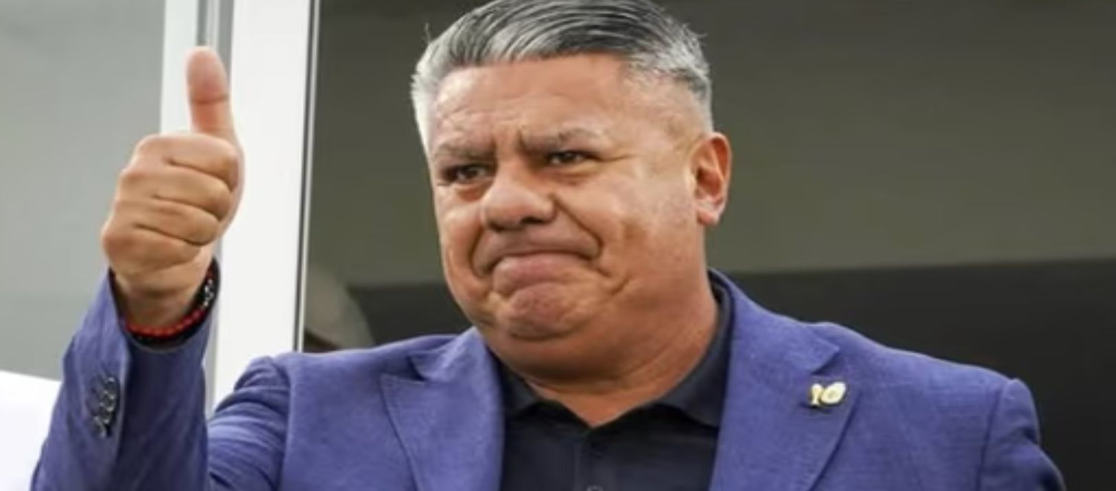 Imagen de la noticia: Tapia quiere seguir al frente de la AFA y llegar como presidente al Mundial 2030
