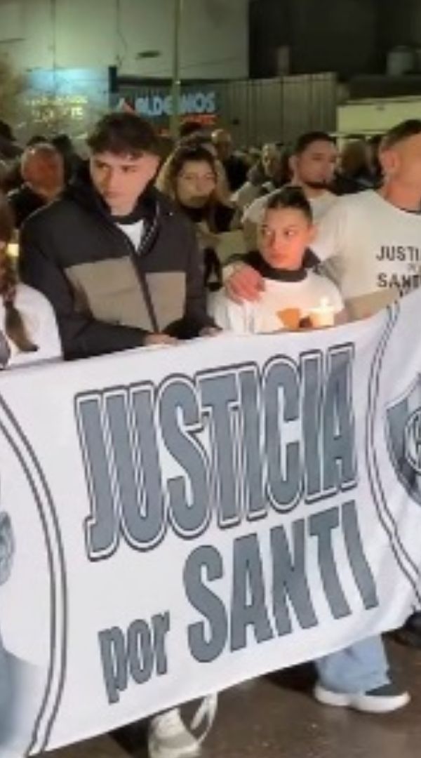Imagen de la noticia: Marcha por Santiago Vega: "Hay cuatro asesinos sueltos"