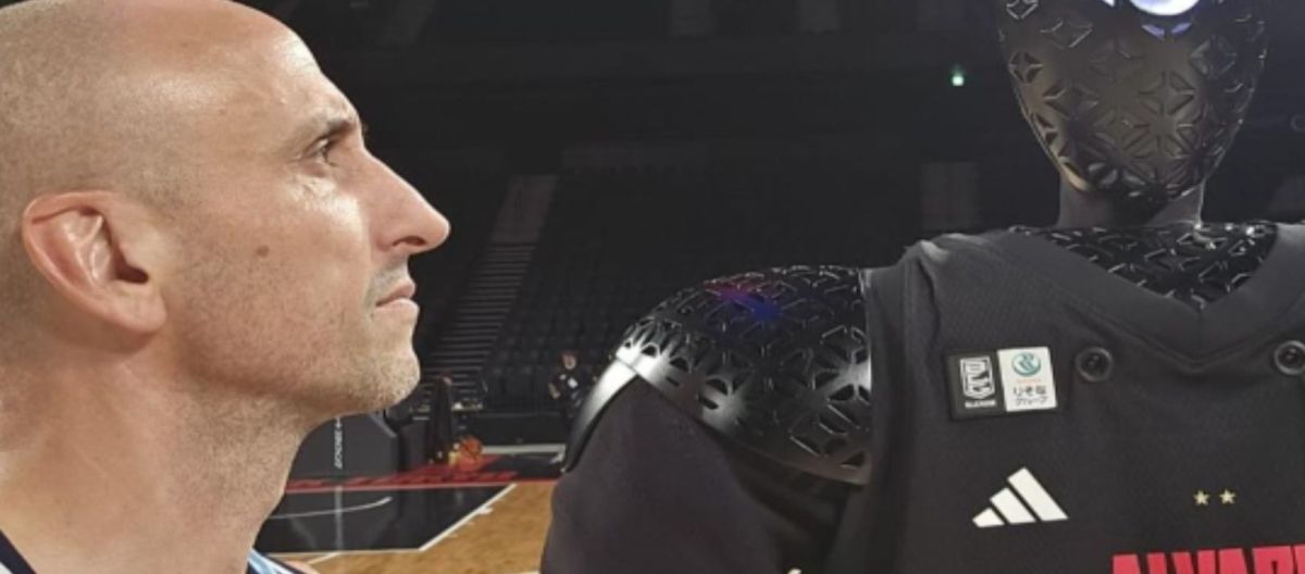 Imagen de la noticia: Manu Ginóbili compitió contra un robot