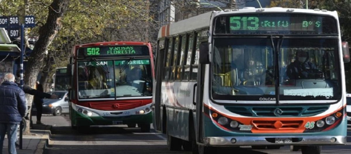 Imagen de la noticia: Este miércoles no habrá colectivos entre las 13 y las 18