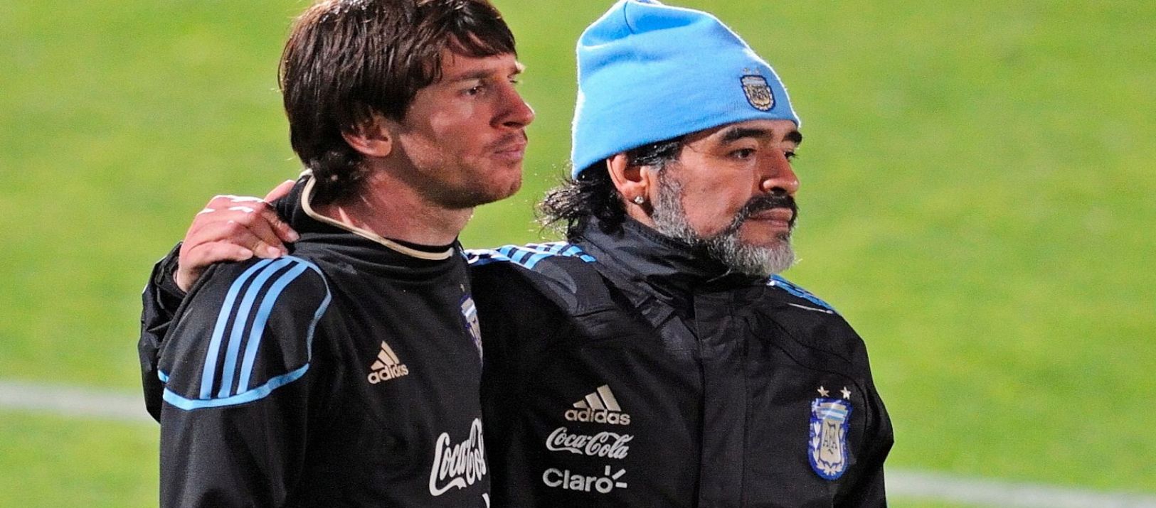 Imagen de la noticia: La familia de Maradona envió un mensaje de apoyo a Lionel Messi