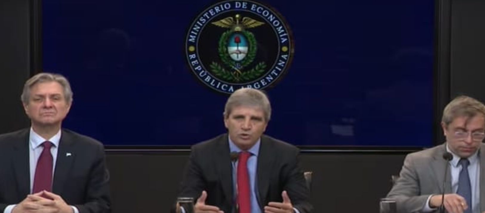 Imagen de la noticia: Caputo presentó el programa financiero 2027