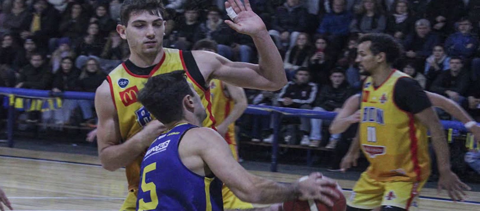 Imagen de la noticia: LBB Oro: Bahiense se metió en la final y Alem quiere seguir haciendo historia