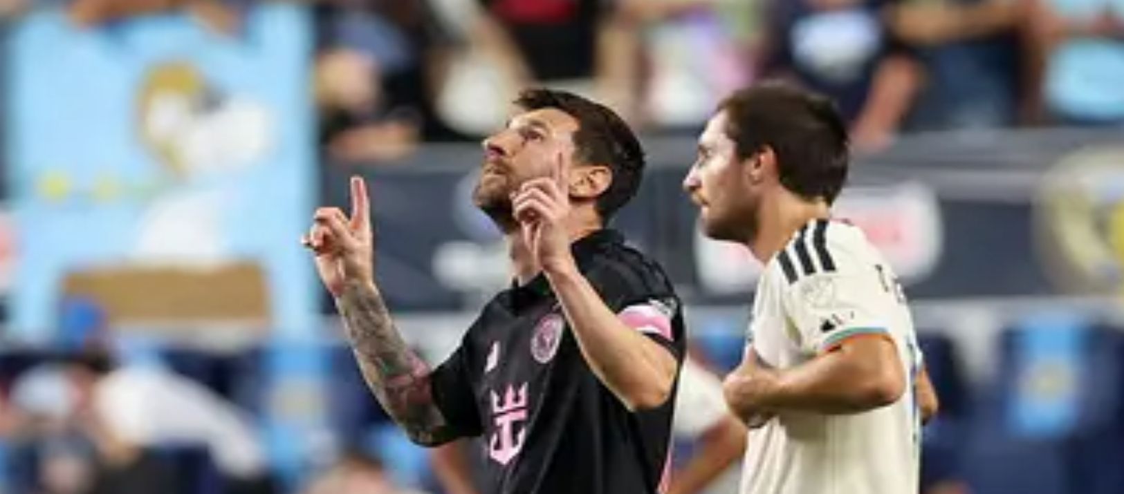Imagen de la noticia: Messi marcó un golazo en el empate 2-2 de Inter Miami ante Philadelphia Union
