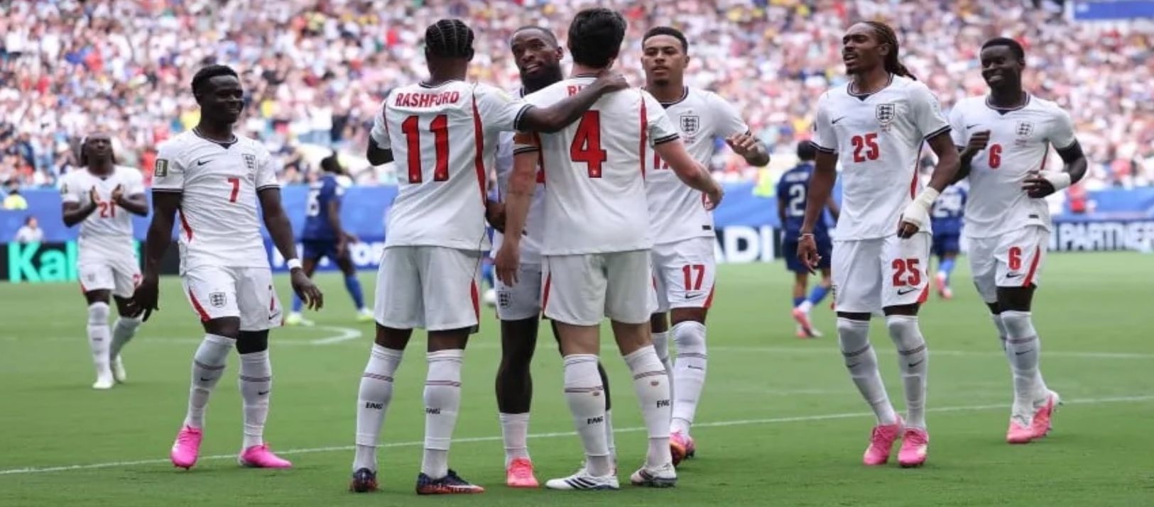 Imagen de la noticia: En un partidazo, Inglaterra venció 6-4 a Francia y se quedó con el tercer puesto