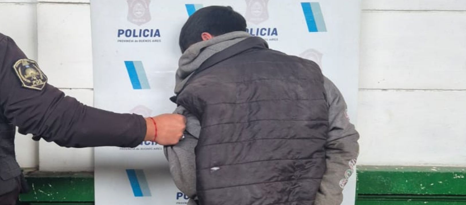 Imagen de la noticia: Aprehenden a un hombre por realizar tocamientos sexuales a una mujer en la calle