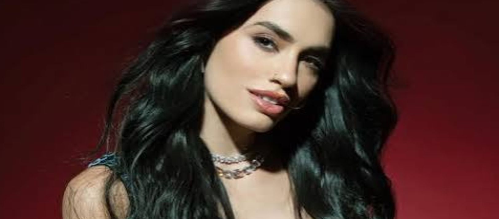 Imagen de la noticia: Lali Espósito sorprendió con una divertida confesión en el show de Rosalía