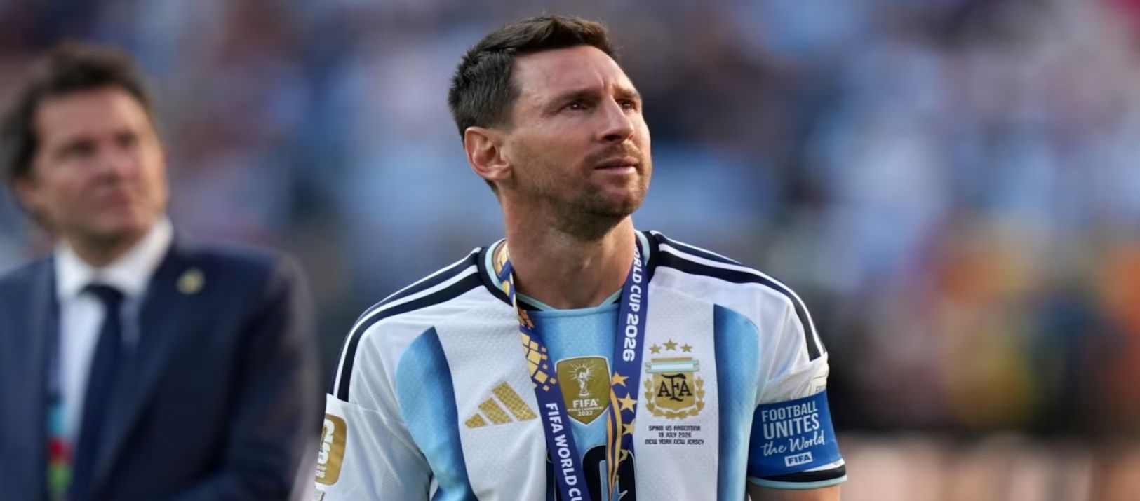 Imagen de la noticia: Messi rompió el silencio tras la derrota en la final: "El dolor es muy grande"