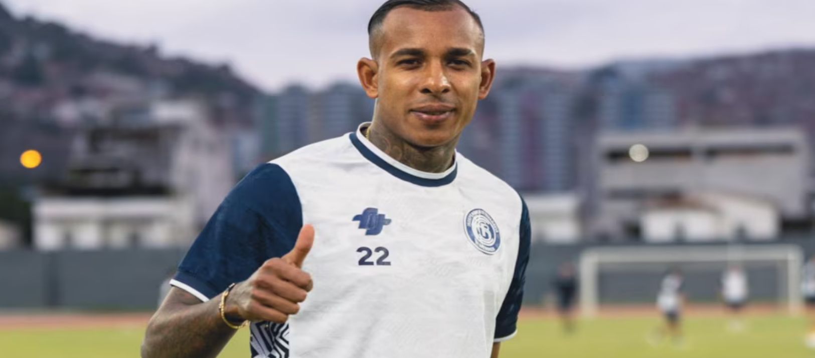 Imagen de la noticia: Boca Juniors confirmó el regreso de Sebastián Villa