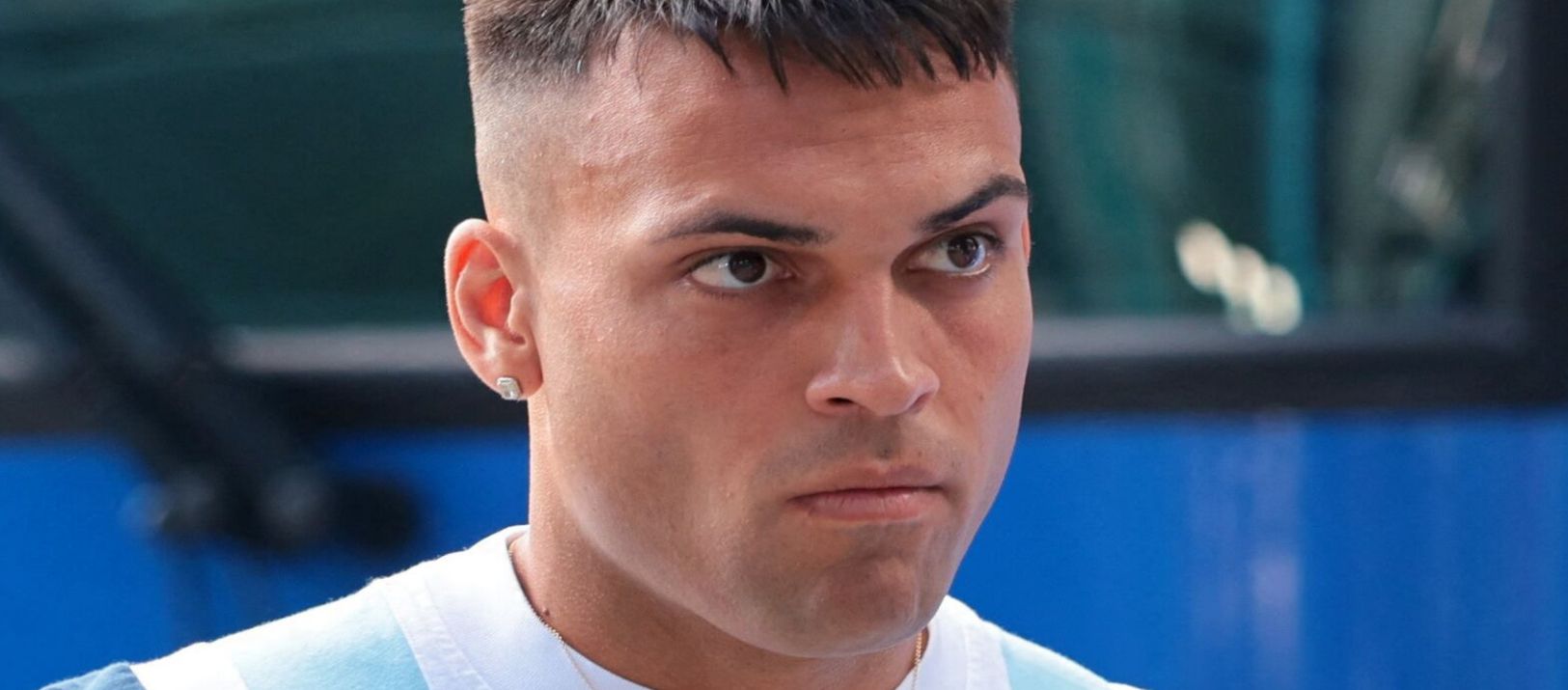 Imagen de la noticia: Agónica victoria argentina: los puntajes que recibió Lautaro Martínez