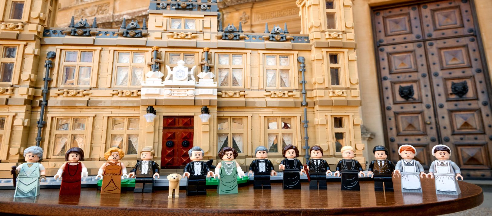 Imagen de la noticia: Downton Abbey llegó a Lego