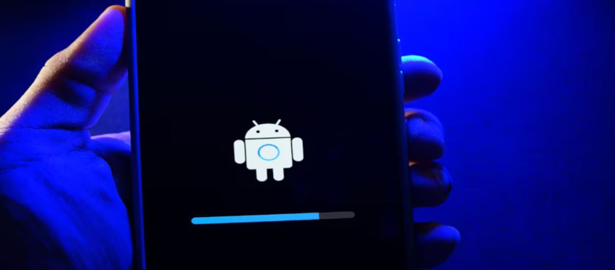 Imagen de la noticia: Una nueva actualización de Android hace tu smartphone invulnerable a hackers