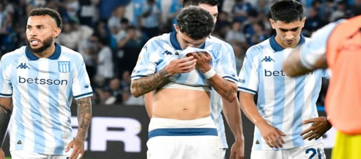 Imagen de la noticia: Las bajas que tendrá Racing para enfrentar a Boca en La Bombonera