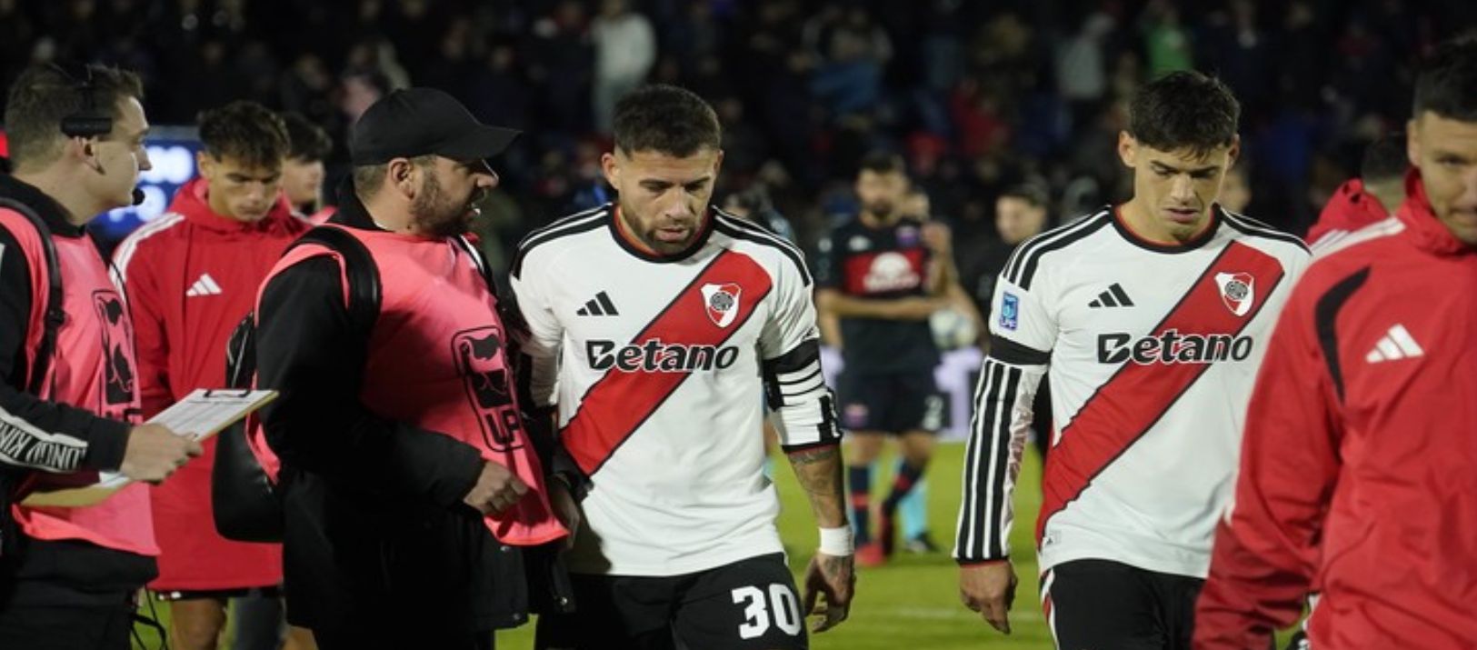 Imagen de la noticia: Terremoto en Colombia: se suspendió el partido Independiente Santa Fe-River