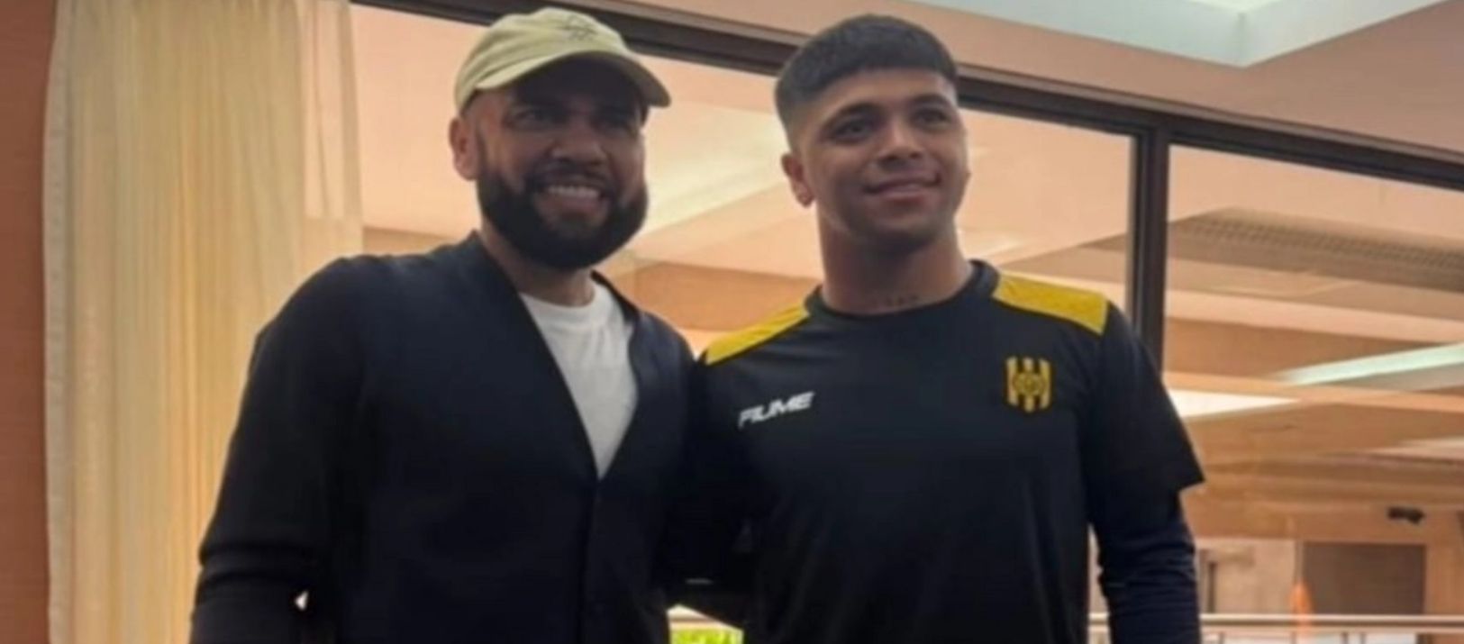 Imagen de la noticia: Olimpo en Formosa: el contexto de las fotos del plantel bahiense con Dani Alves