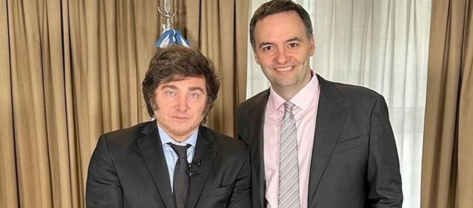 Imagen de la noticia: De qué se trató la reunión que mantuvieron Milei y Adorni en la Quinta de Olivos