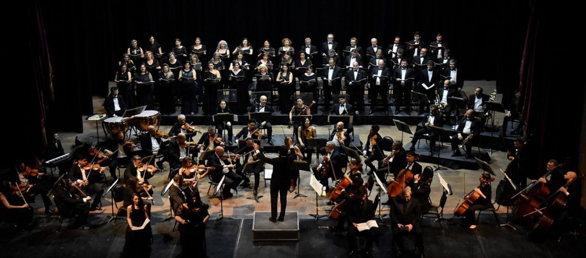 Imagen de la noticia: OAS y Beethoven en el teatro Gran Plaza