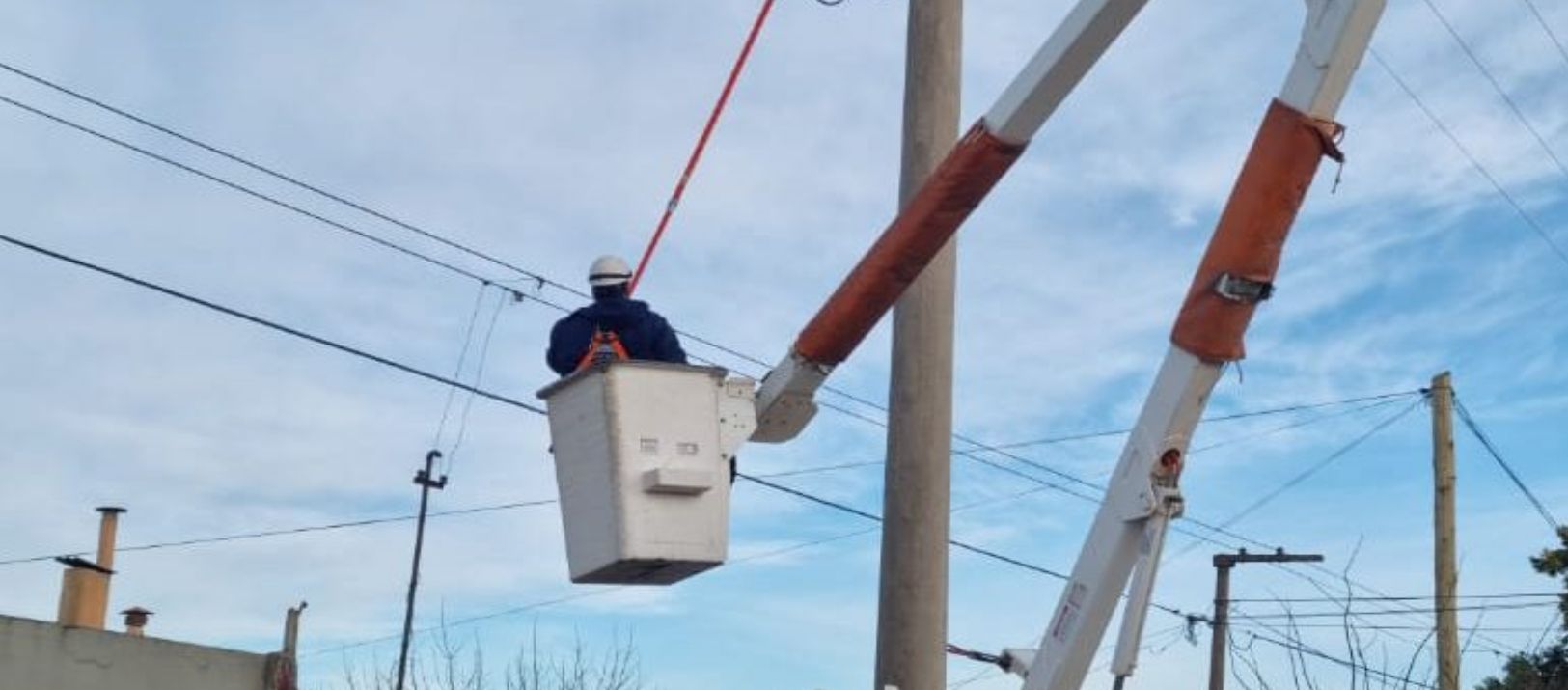 Imagen de la noticia: Programan un corte de energía para este lunes en un sector de Bahía Blanca