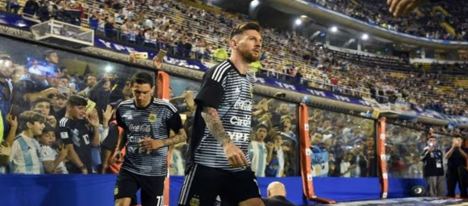 Imagen de la noticia: La Selección Argentina jugará ante Uruguay en La Bombonera en noviembre