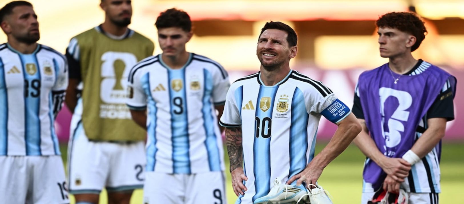 Imagen de la noticia: Milei destaca entrega de Argentina: "Hasta el final con las botas puestas"