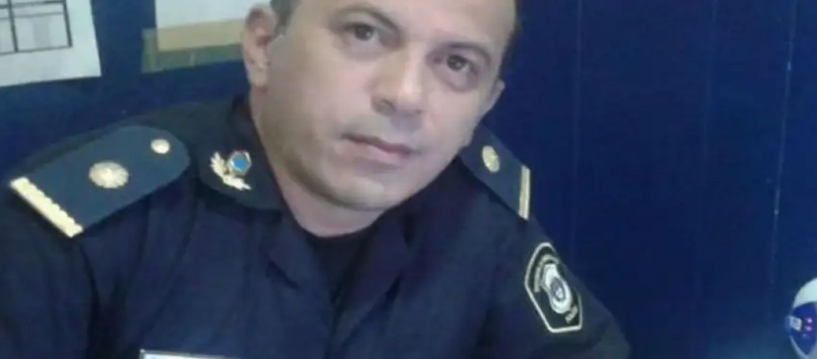 Imagen de la noticia: Detienen a un ex subcomisario para que cumpla su condena por abuso sexual