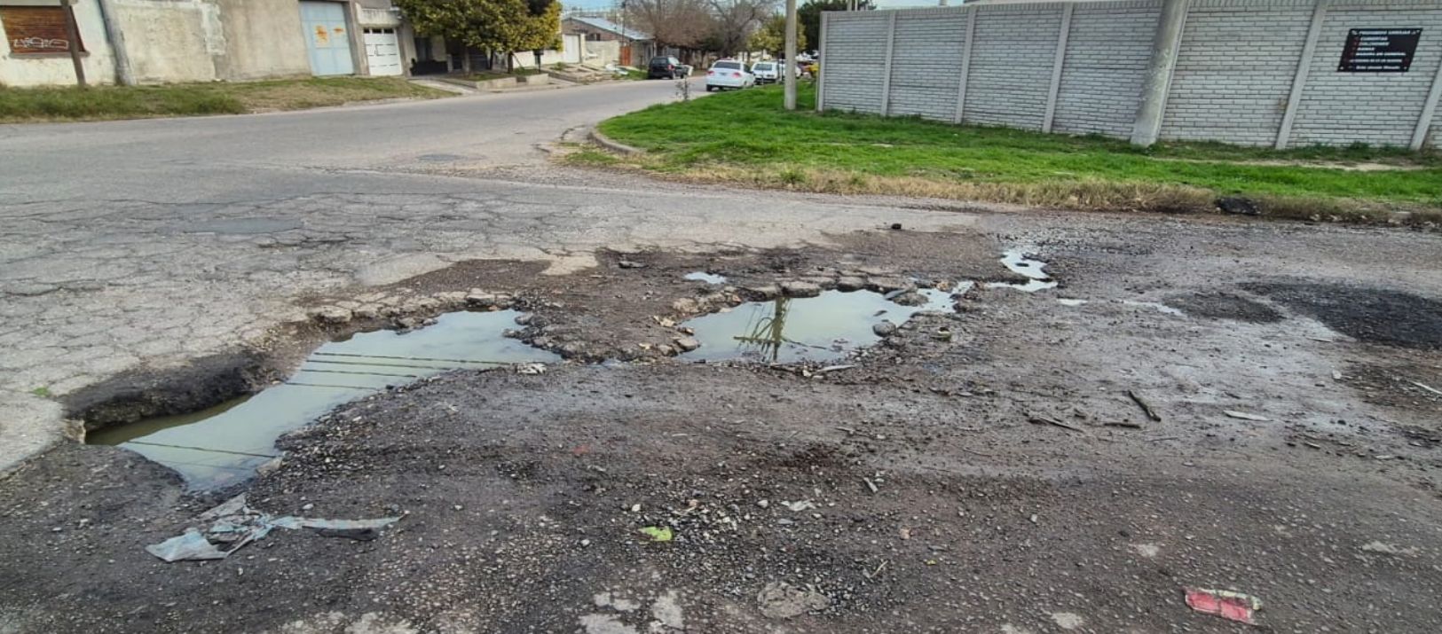 Imagen de la noticia: Cansados de vivir en una esquina desagradable
