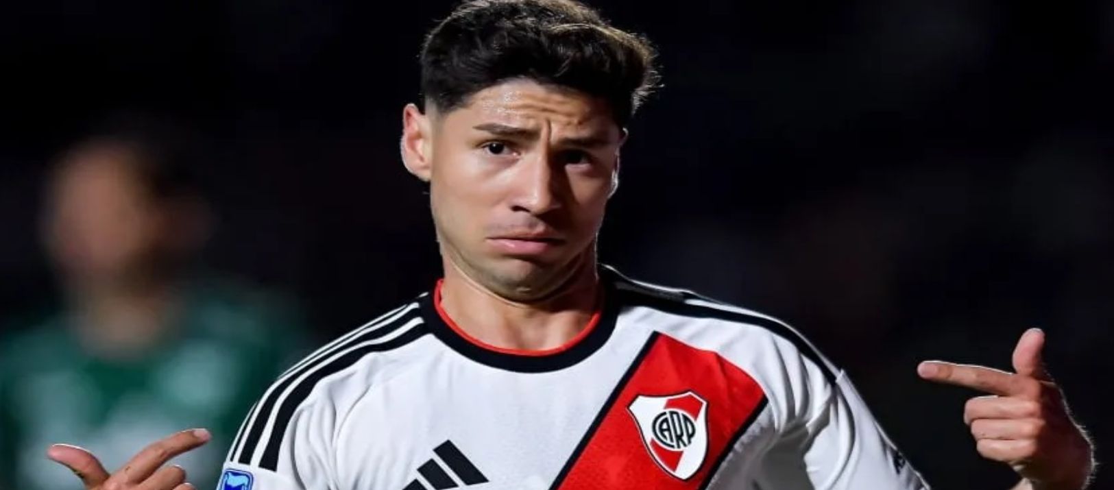Imagen de la noticia: River empató en Junín ante Sarmiento y no pudo meterse en zona de clasificación