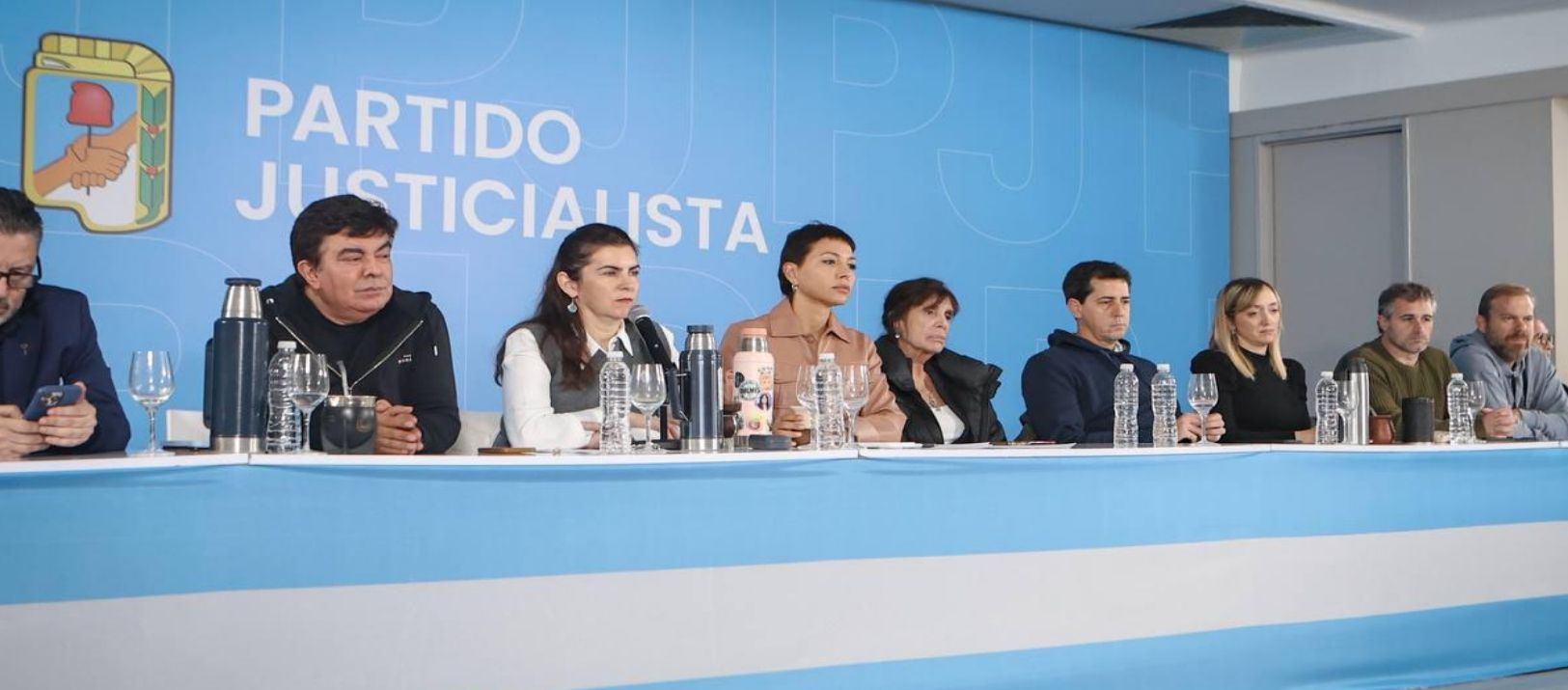 Imagen de la noticia: Un exgobernador pidió internas en el PJ