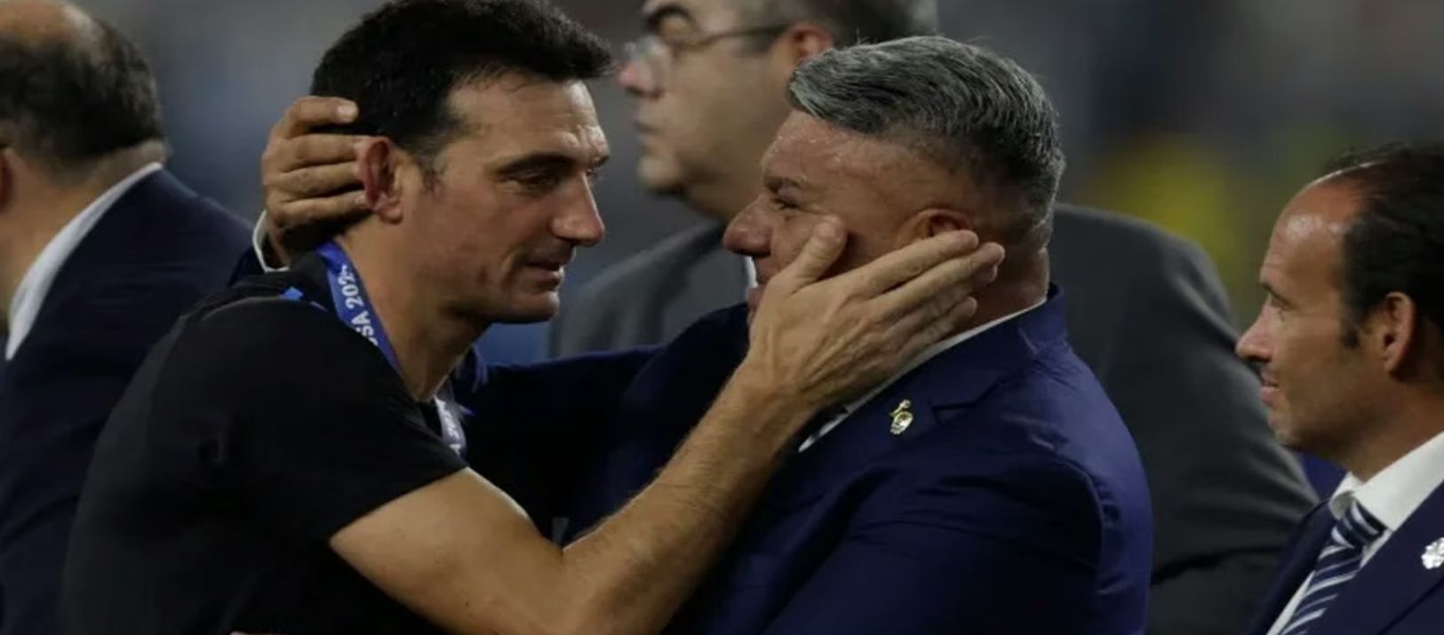 Imagen de la noticia: El nuevo contrato de Scaloni sería por dos años, con opción a otros dos