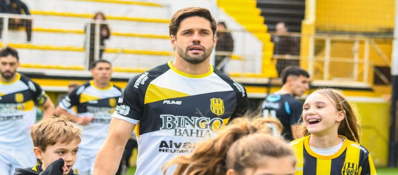 Imagen de la noticia: Olimpo y Villa Mitre jugarán en simultáneo por la fecha 13 del Federal "A"