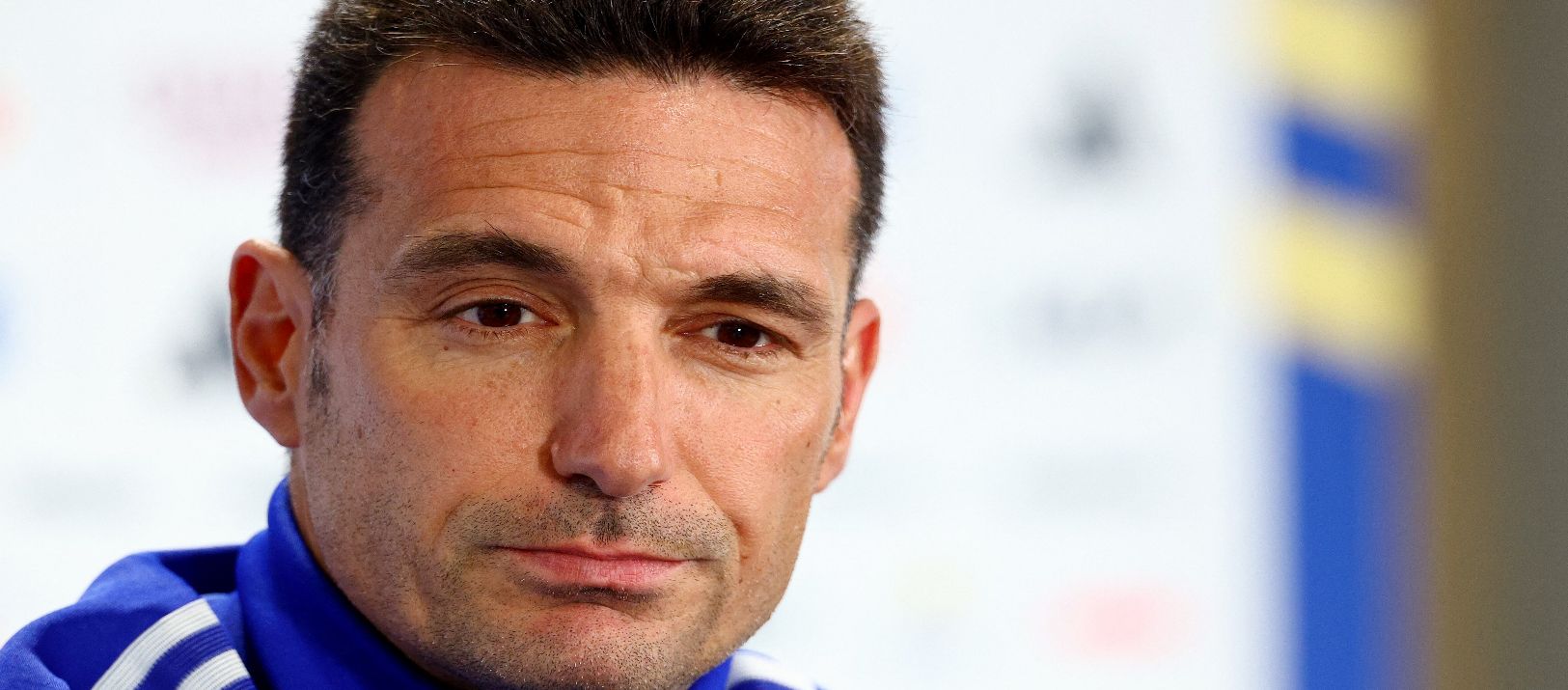 Imagen de la noticia: Scaloni habló de las acusaciones de que ayudan a Argentina en los Mundiales