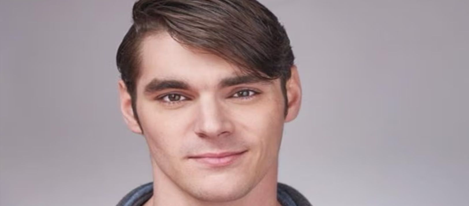 Imagen de la noticia: Murió a los 34 años RJ Mitte, actor de la famosa serie "Breaking Bad"