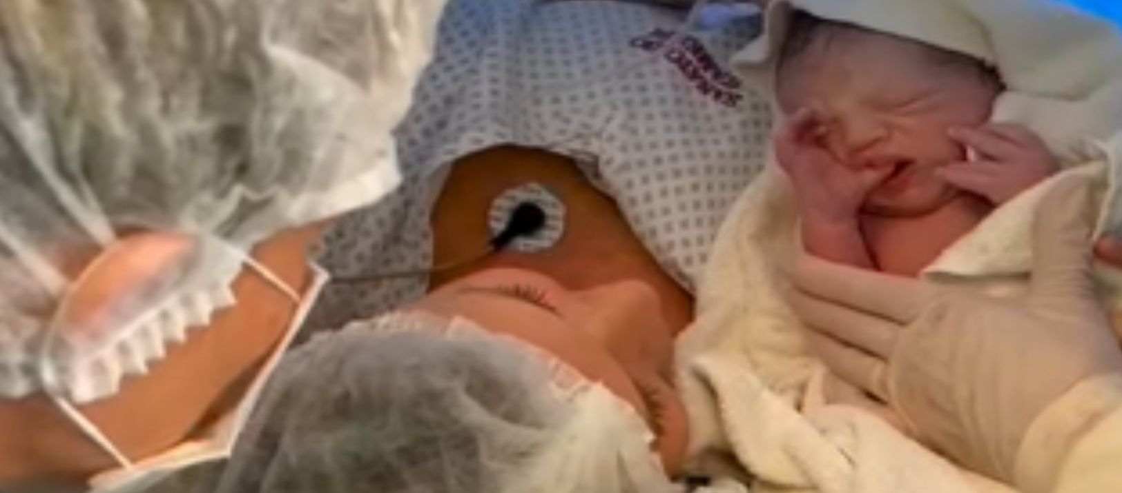 Imagen de la noticia: La bahiense Rocío Marengo posteó la llegada de su hijo Isidro