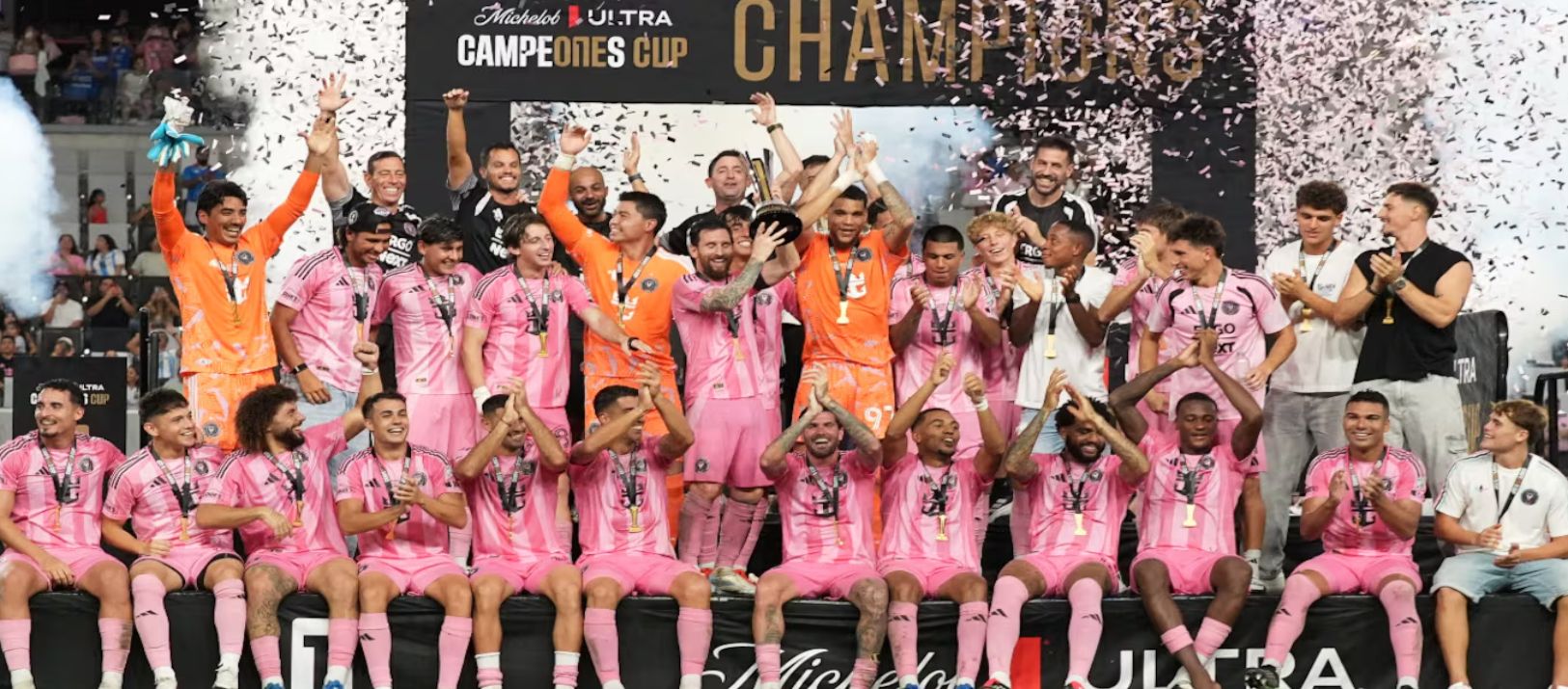 Imagen de la noticia: Inter Miami venció a Cruz Azul y Messi conquistó la Campeones Cup
